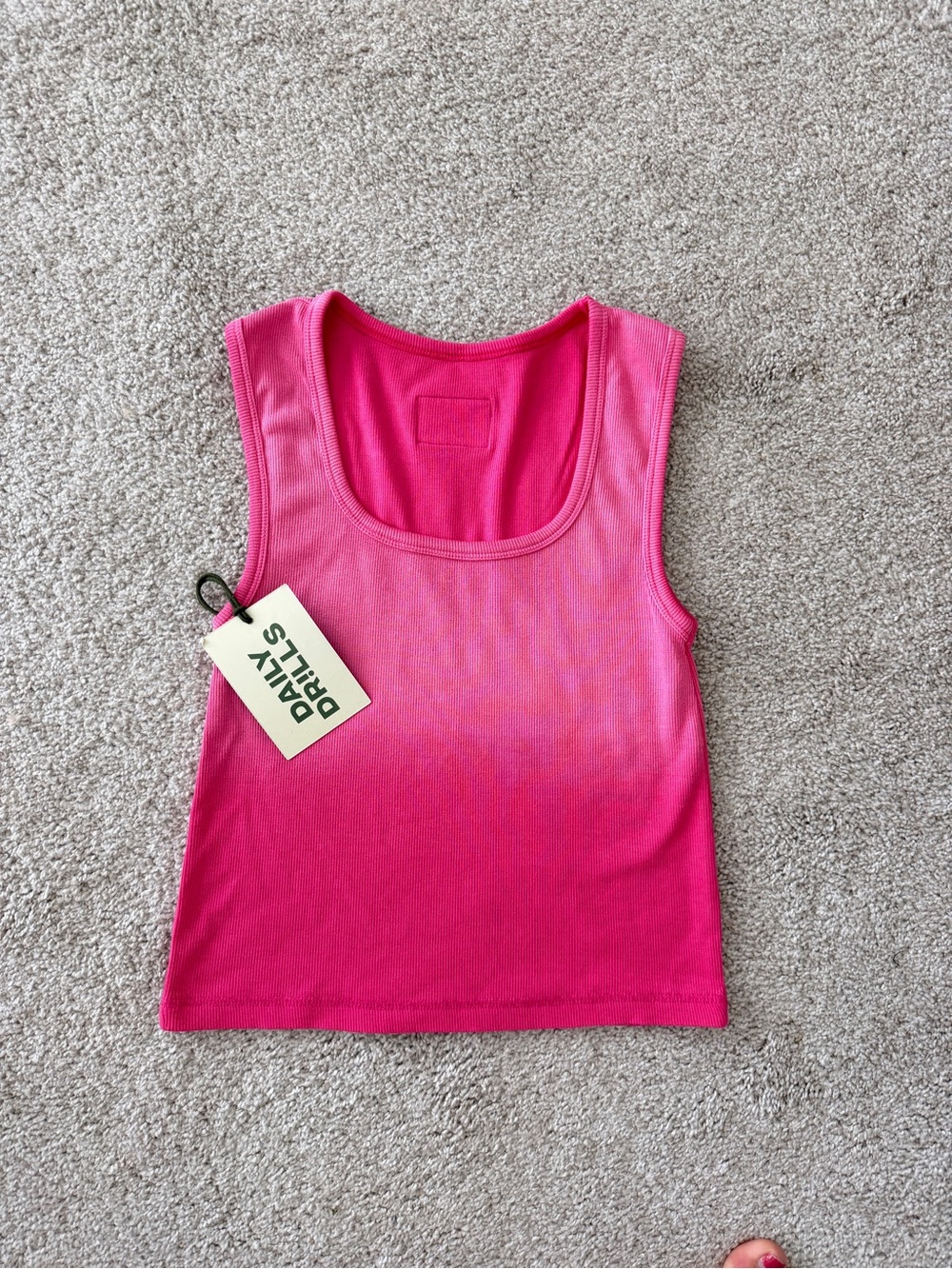 Daily Drills Thermal Resort Shorts Set with Tank in Sunsoaked Hot Shot size XS/S - Picture 5 of 6